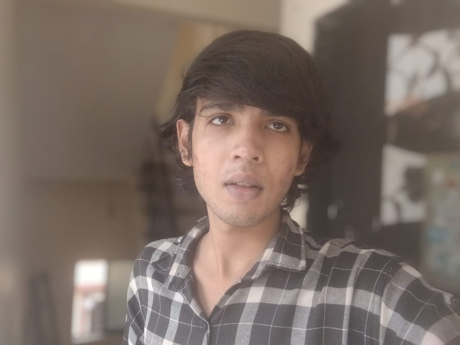 1000276284